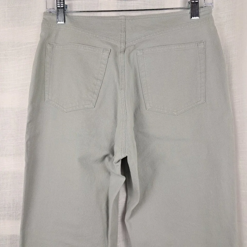 Cambio 8 Kate Sage Green Bandless Flare Leg Jeans Mid Rise Stretch Retro 70s